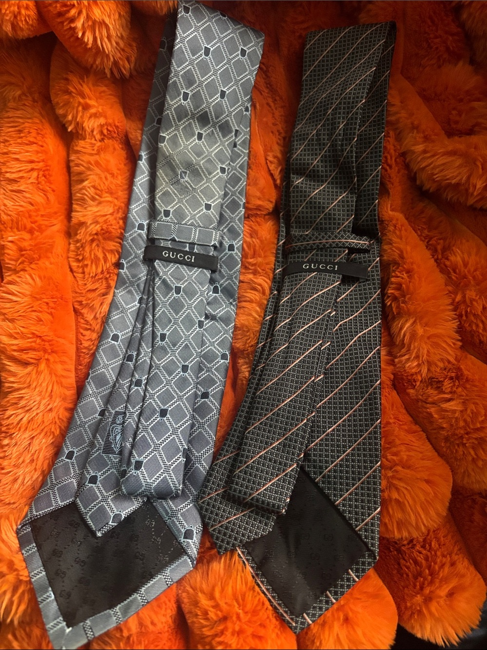 Gucci Gray Geometric and Black Stripe Silk Tie Set